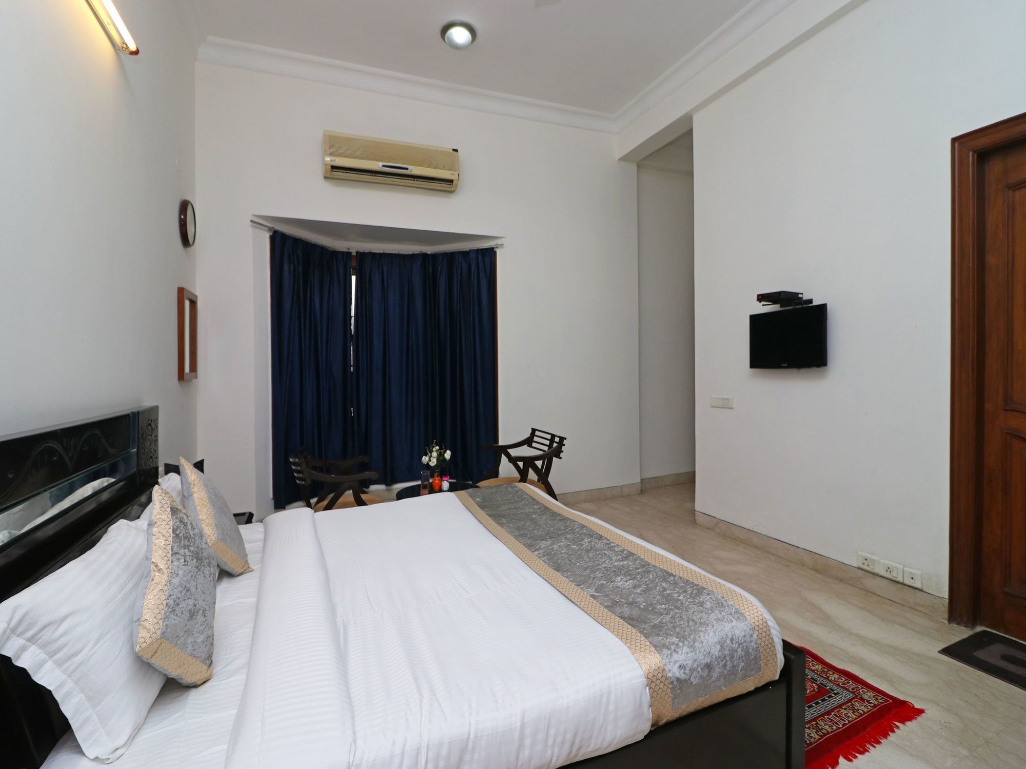 Hotel Fabexpress Ashray à Noida Extérieur photo